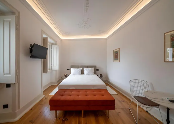 Good Old Days - Casa de hóspedes Caldas Da Rainha