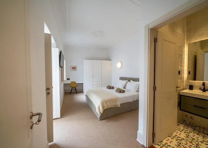 Good Old Days - Casa de hóspedes 3*