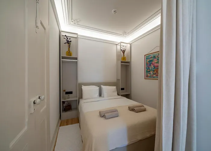 Good Old Days - Casa de hóspedes Caldas Da Rainha